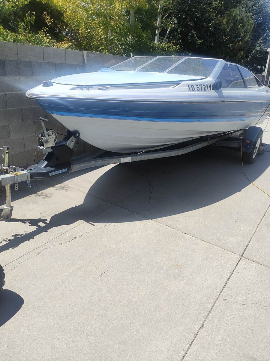 FREE  BAYLINER BOAT