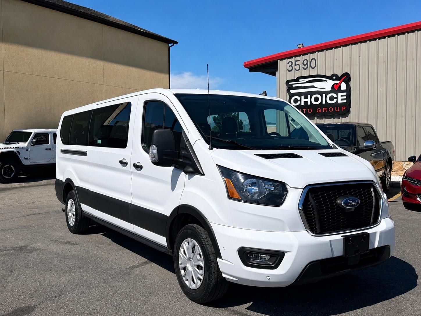 2023 Ford Transit 350 XLT
