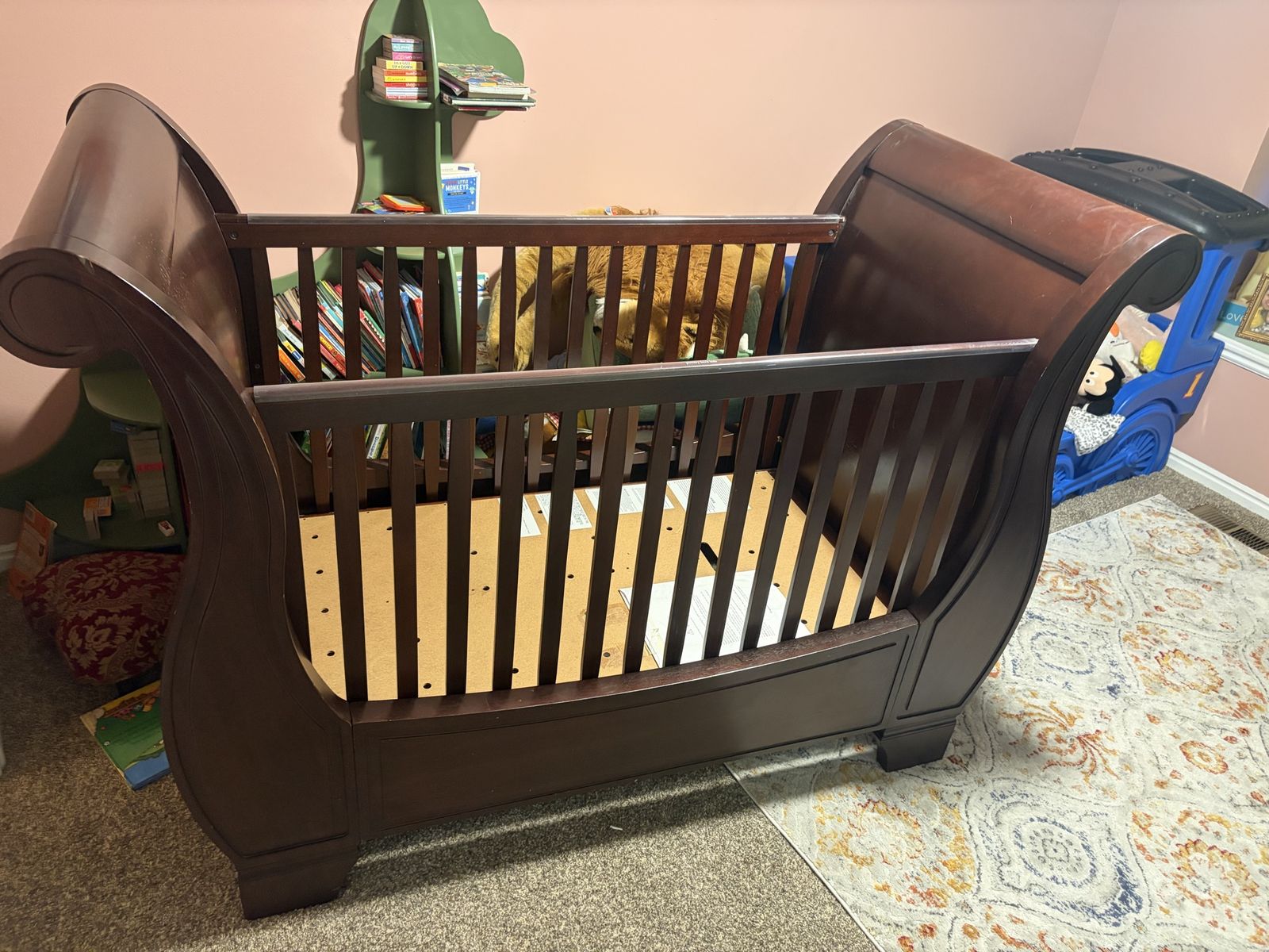 Pottery Barn Kids Larkin Sleigh Crib