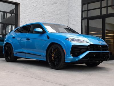 2025 Lamborghini Urus SE