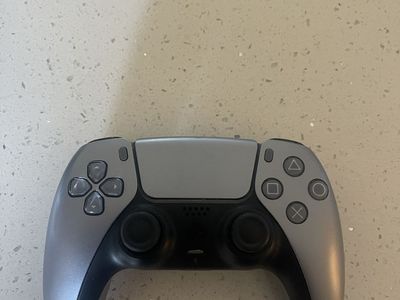Sony PlayStation 5 PS5 DualSense Wireless Controller Gray (Used)