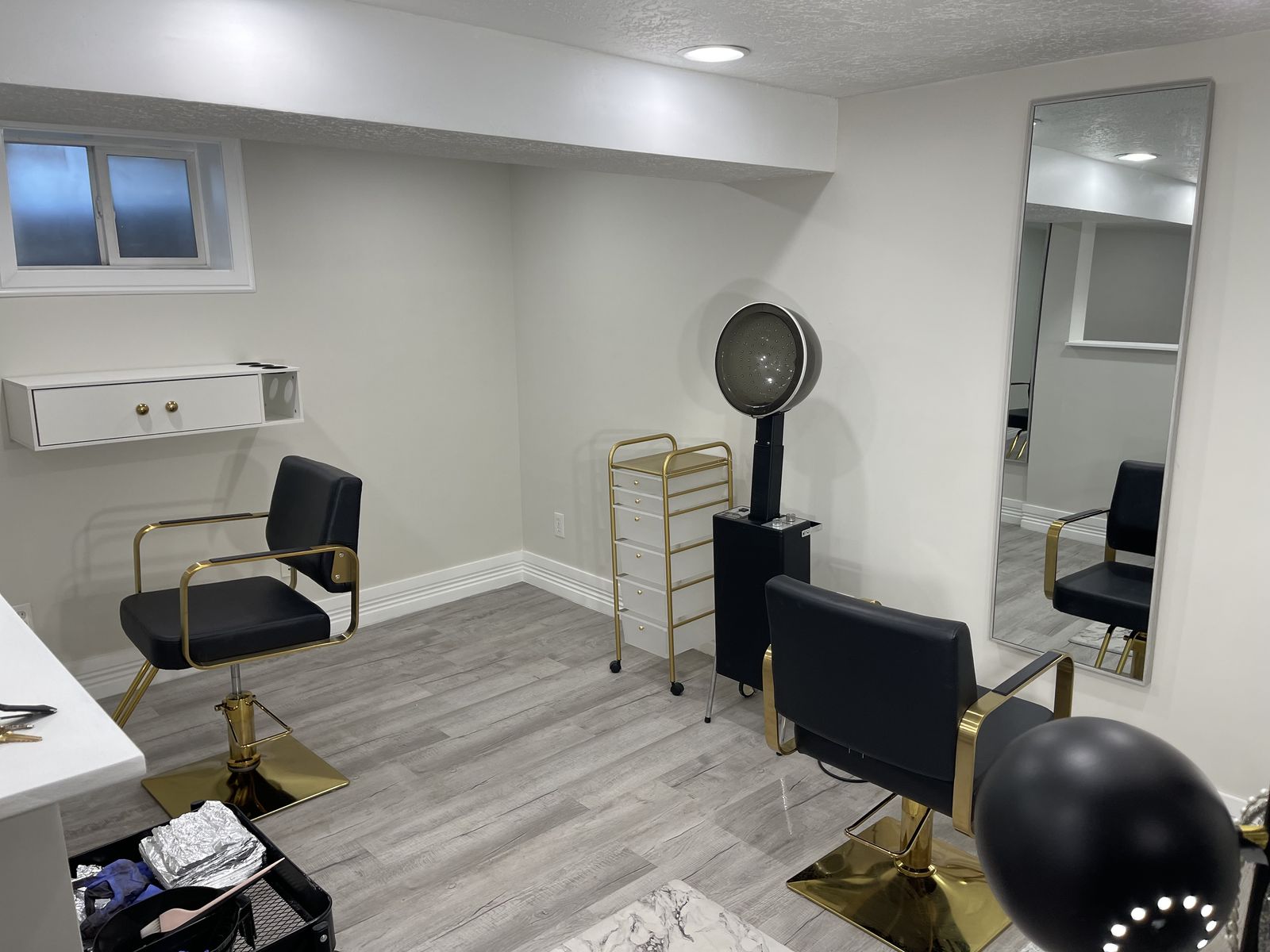 New booth rent studio salon in Layton