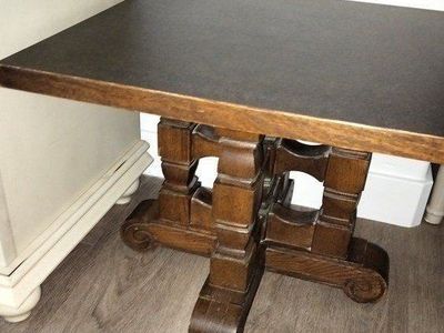 Solid Oak end table 16H 20W