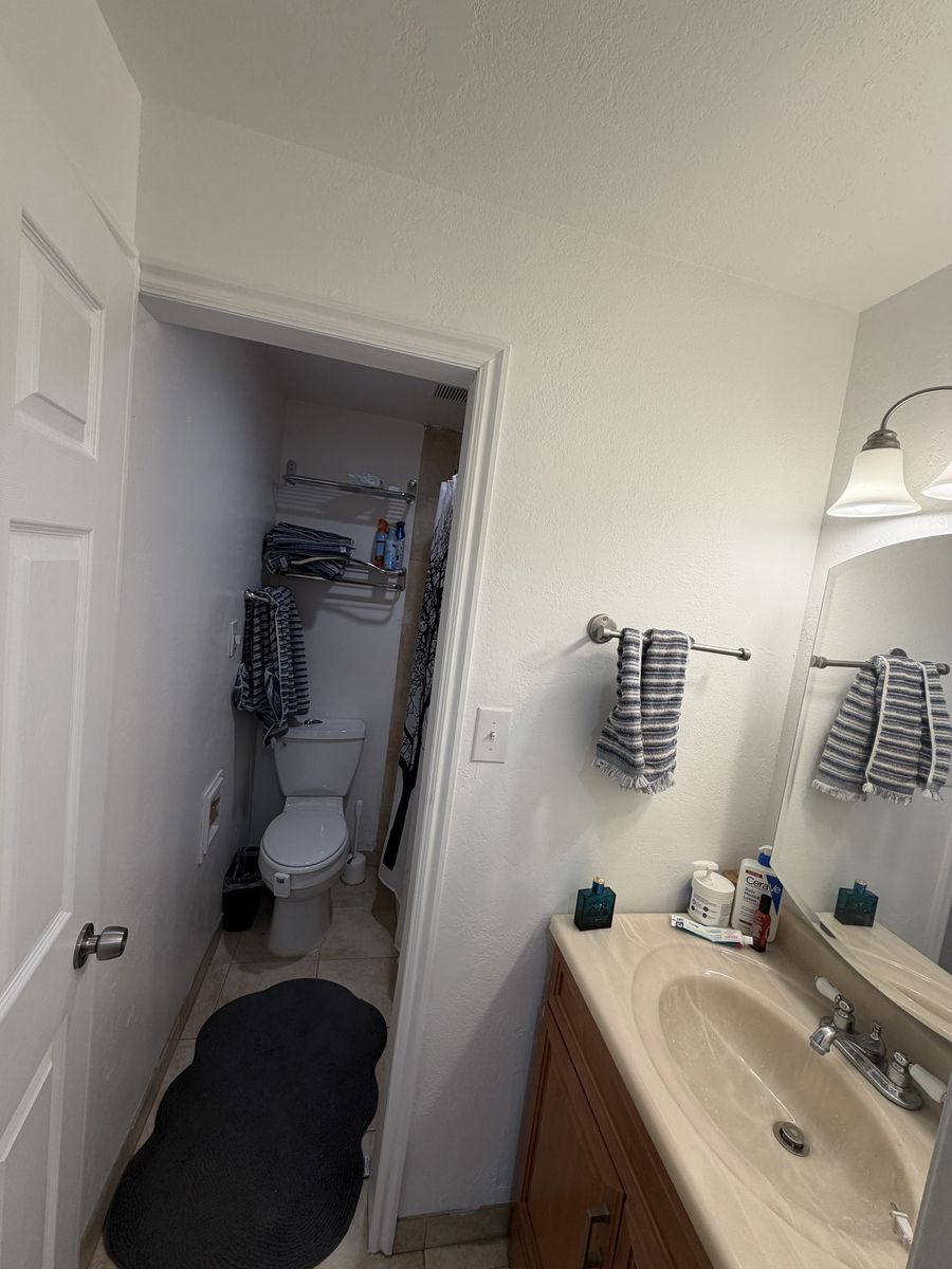 Main image 2