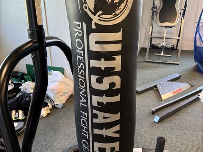 Outslayer boxing full bag with stand