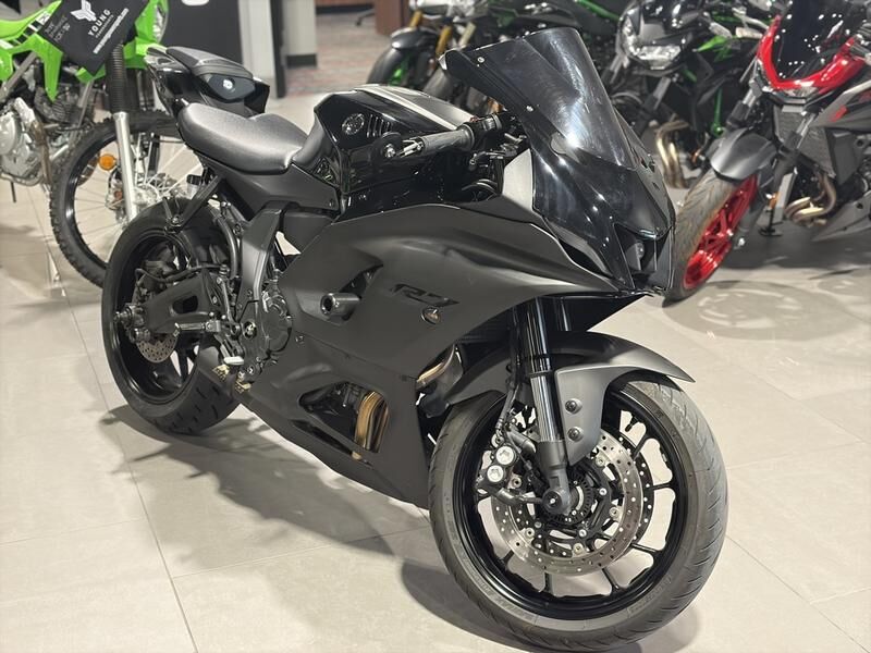 2024 Yamaha YZF-R7