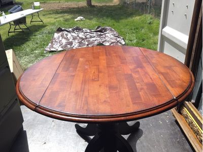 Beautiful Drop Leaf Table & 4 Chairs