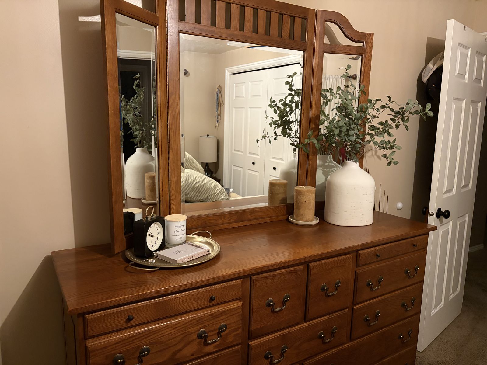 Main image 3