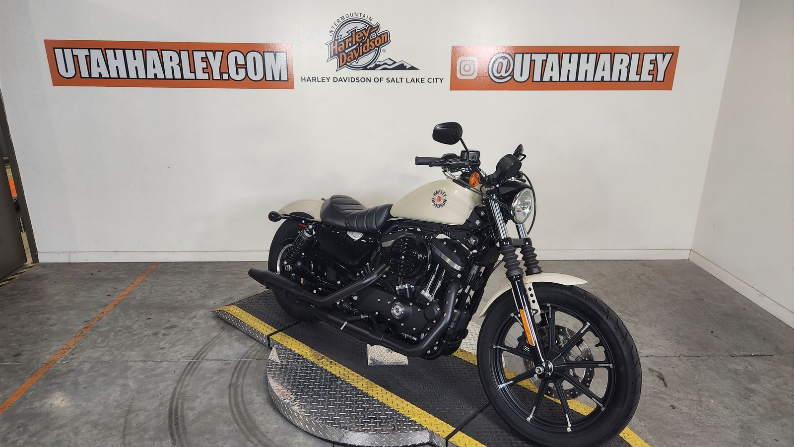 Harley-Davidson 2022 Iron 883