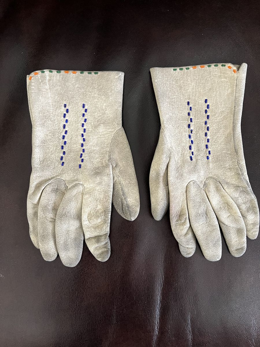 Native American Leather Indian Gloves with Beading