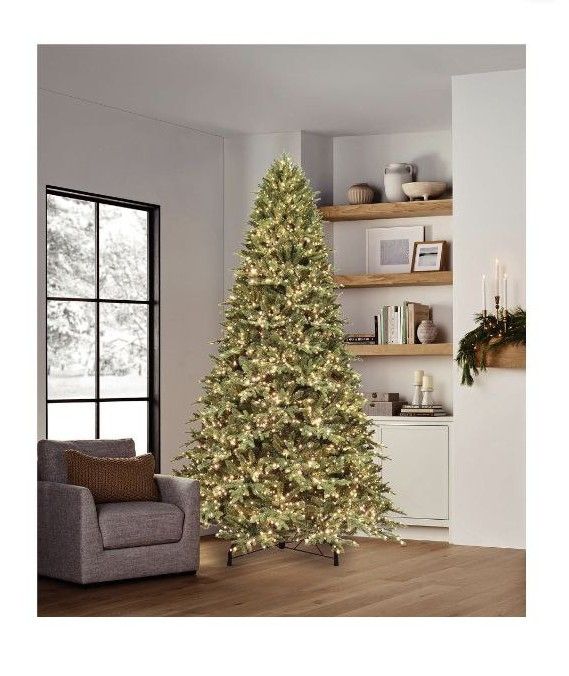 Member's Mark 9' Fraser Fir Downswept Pre-Lit Christmas Tree - NEW IN BOX