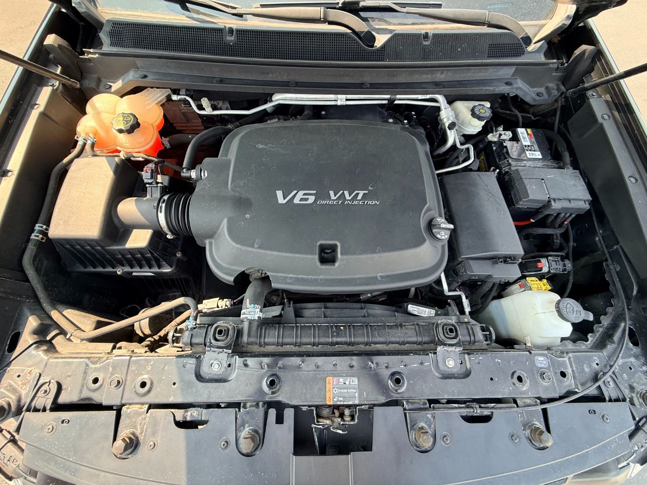 Main image 3