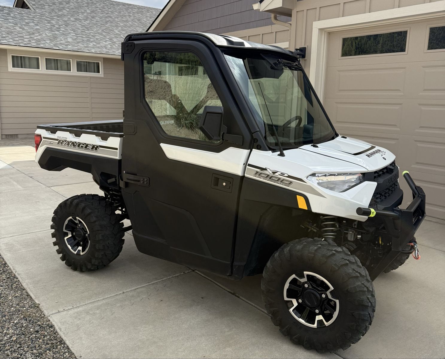 2019 Polaris Ranger XP 1000 Northstar with Ride Command - Pearl White, Enclosed Cab, Winch