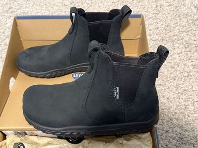 Lems Chelsea boots Womans 7.5