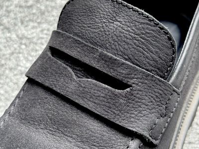 Clarks Badell Step Nubuck Pennie Loafers US 9 Black