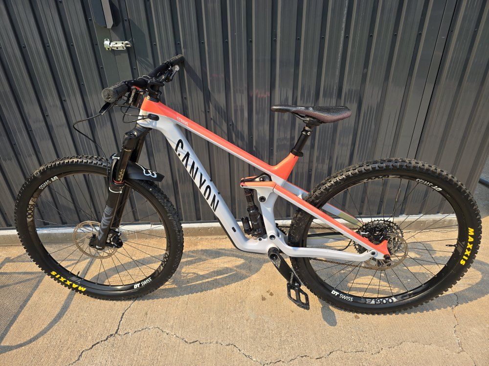 2020 Canyon Strive