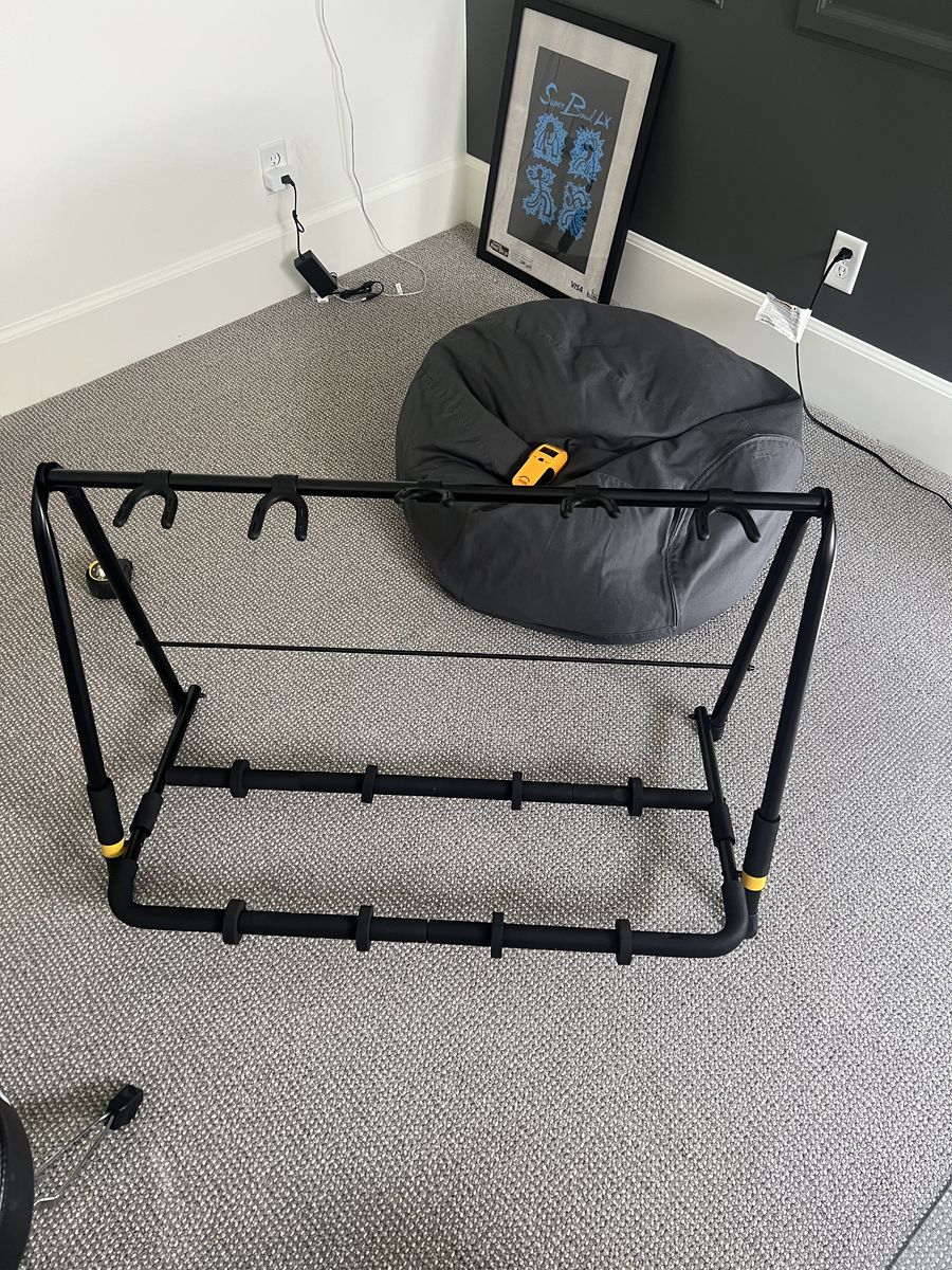 5 Guitar Stand