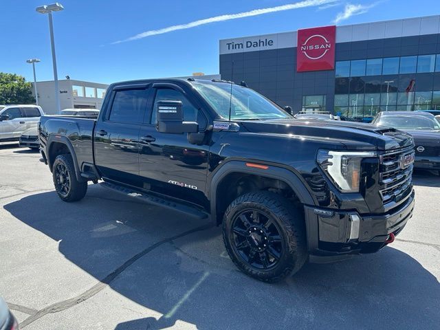 2024 GMC 2500 AT4