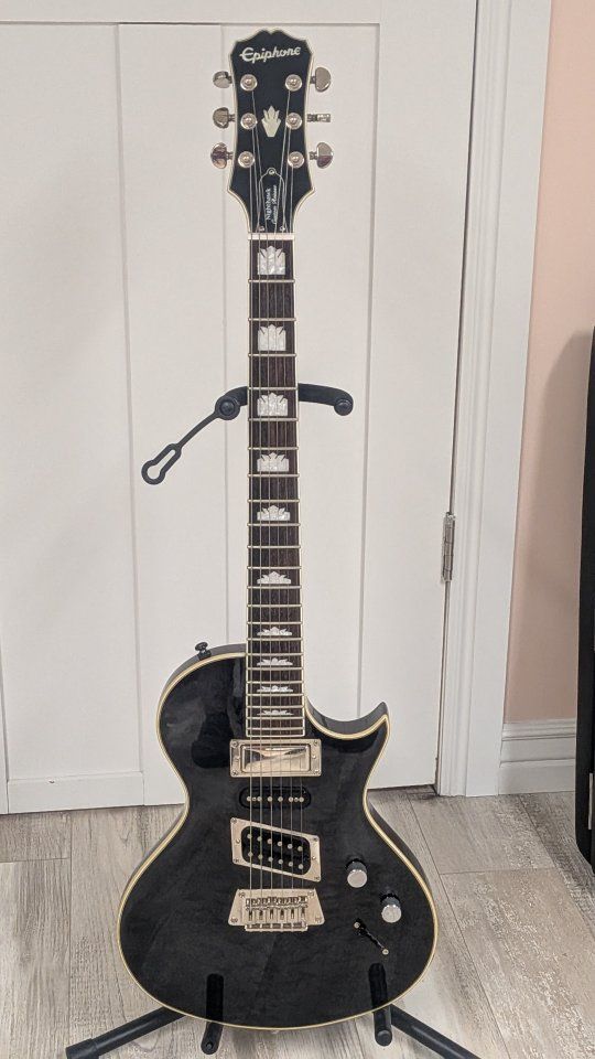 Epiphone Nighthawk Custom Reissue Electric Guitar with Gig Bag. excellent condition.