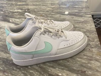 Nike Court Vision Lows. Size 8.5 men's