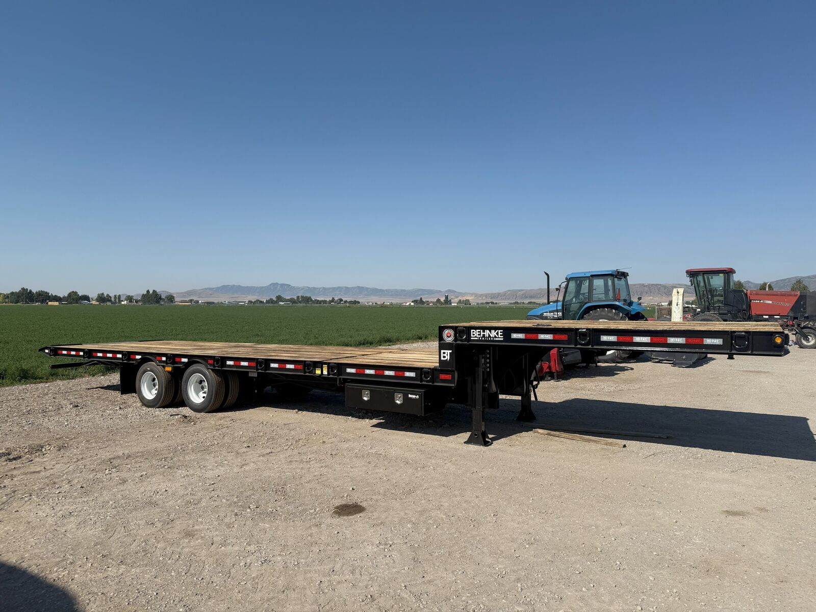 Behnke FB8X41TSS-60 Semi trailer 025333