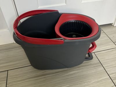 Spin Mop Bucket with Foot Pedal and Wringer Basket (Gray/Red) No Mop