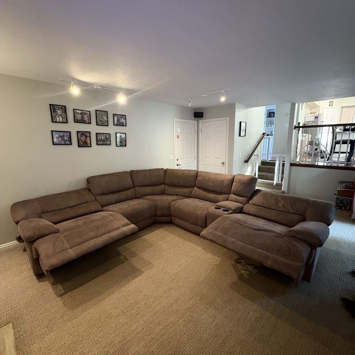Main image 2