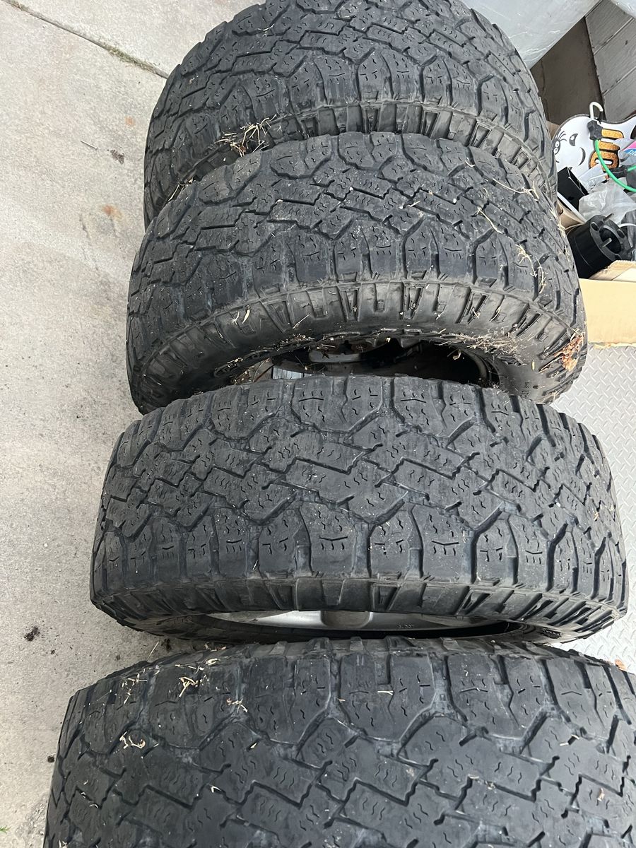 275/70R18 Tires and Wheels