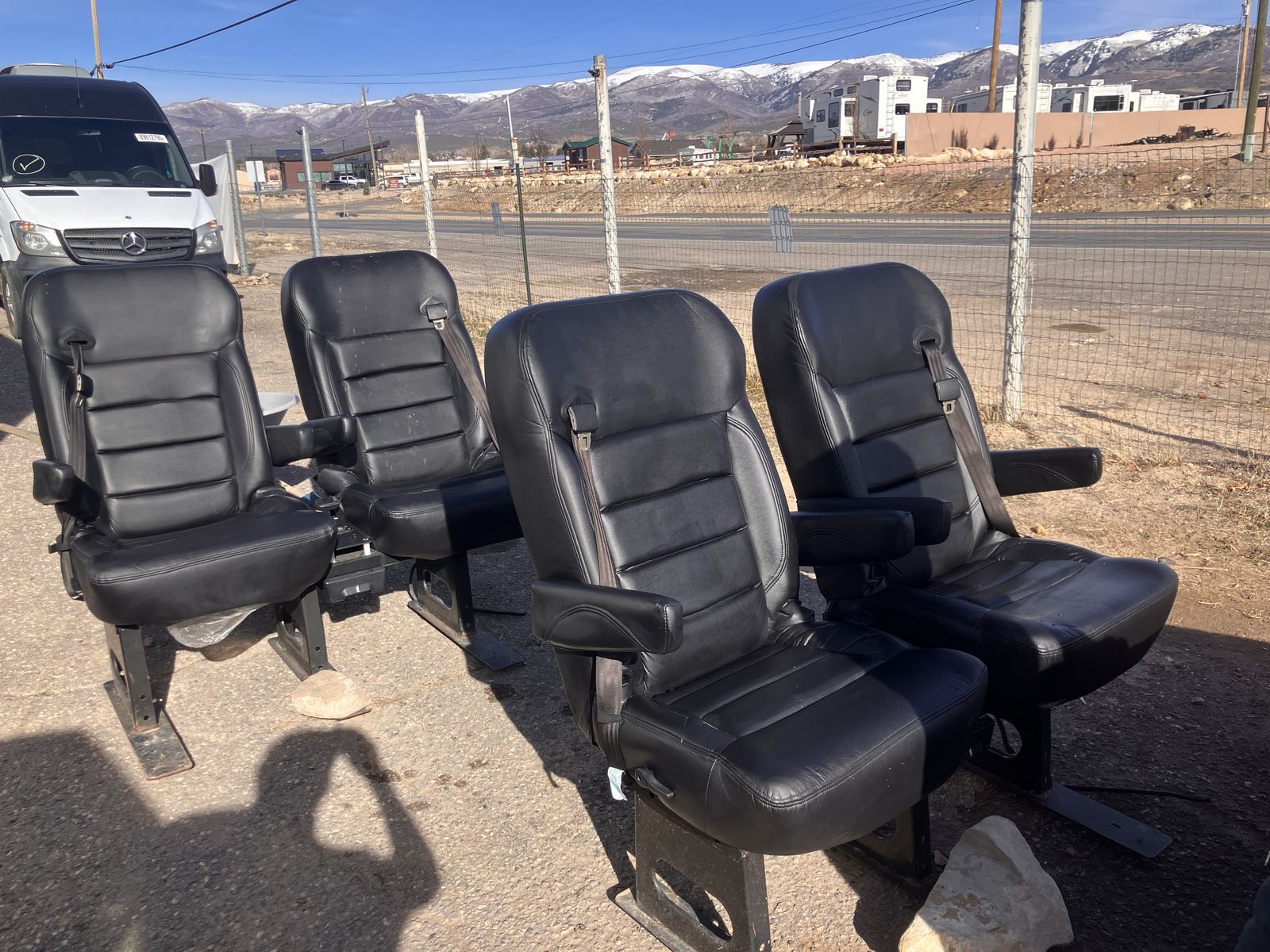 Mercedes sprinter powered seats (2)