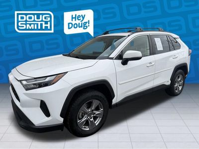 2022 TOYOTA RAV4 XLE