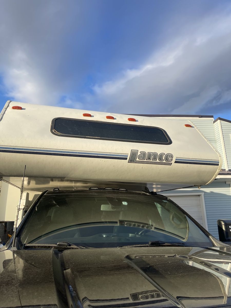 Lance Truck Camper - Ideal for Adventures (Truck Not Included)