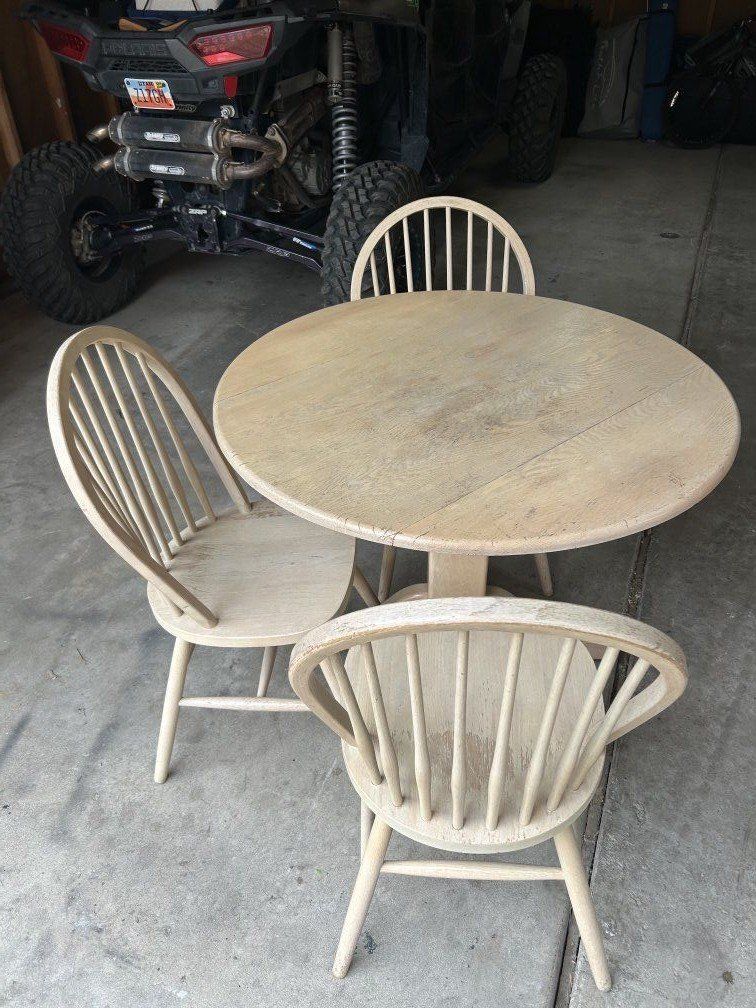 Small kitchen Table