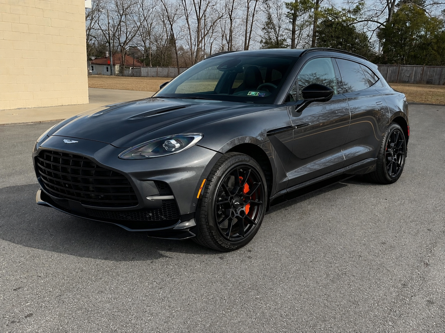 2023 Aston Martin DBX 707