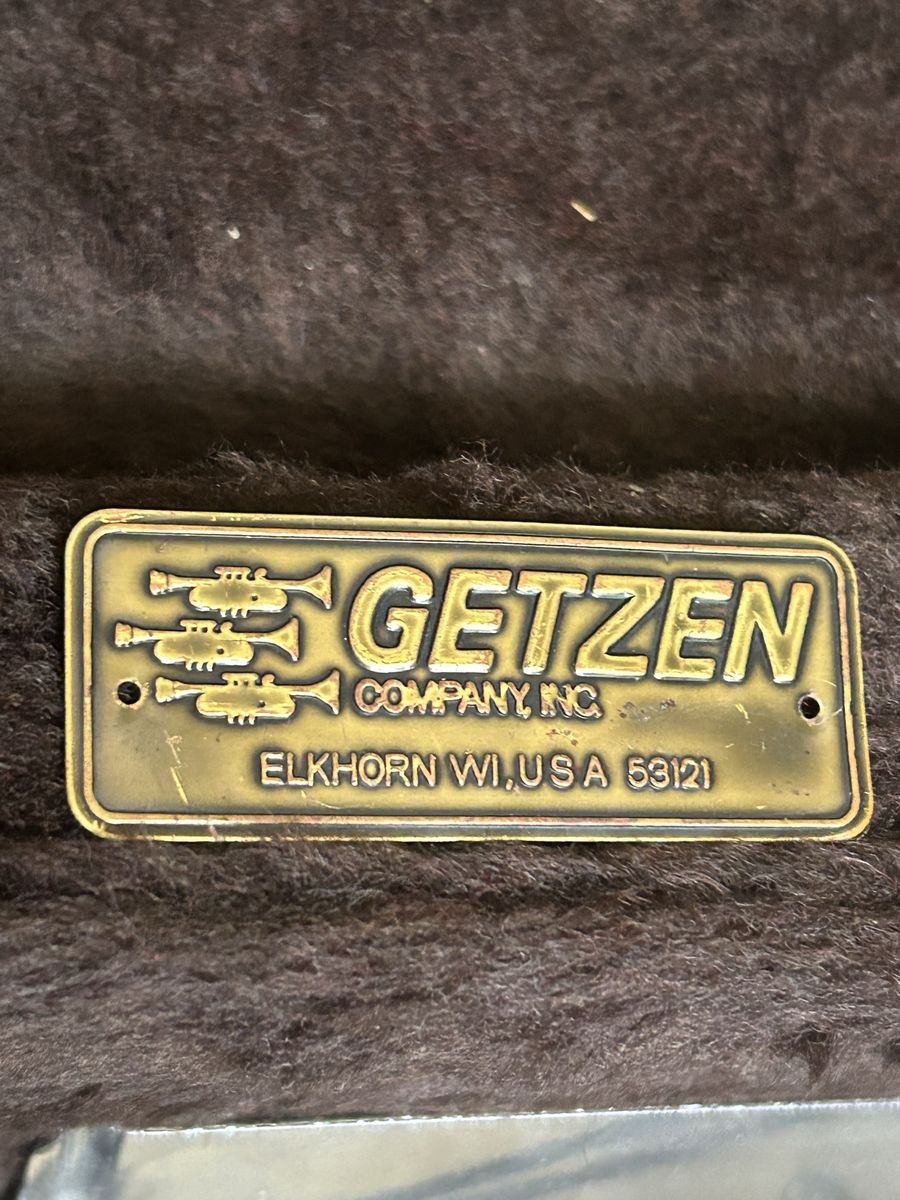 Main image 10