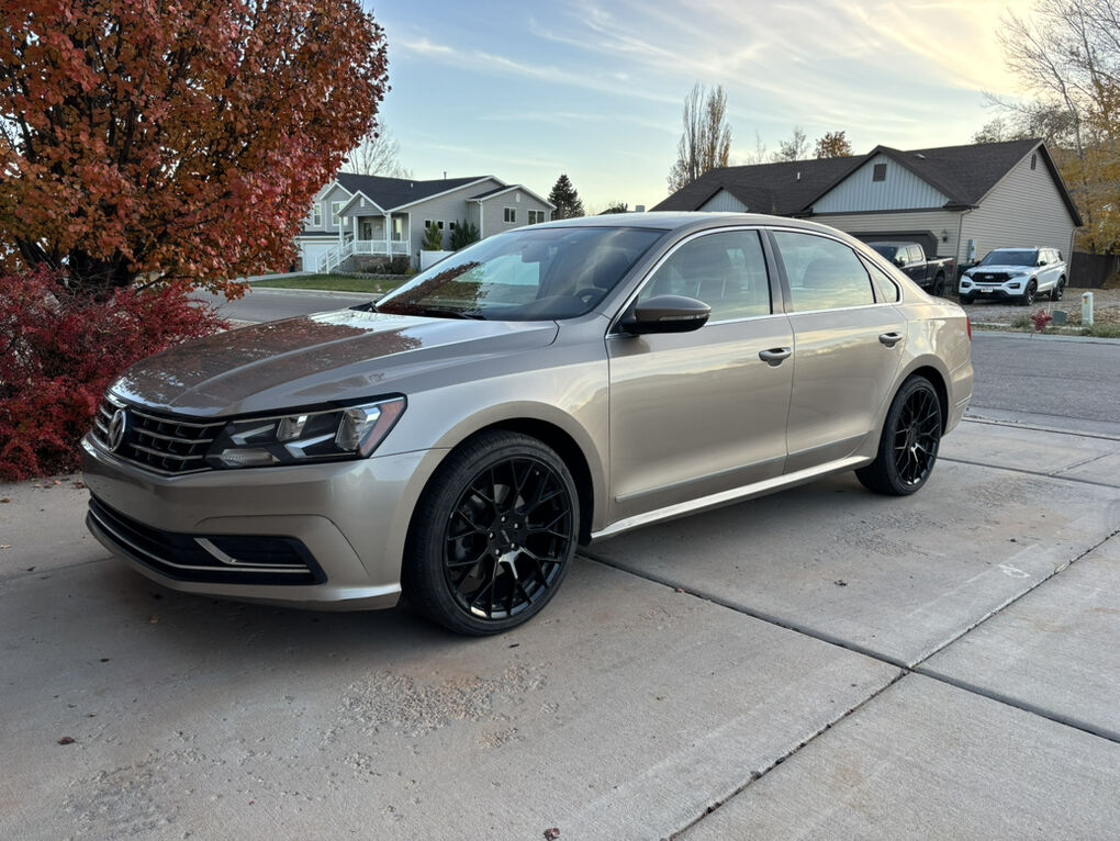 2016 VOLKSWAGEN PASSAT 1.8T S