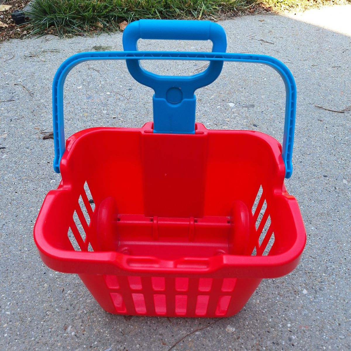 Melissa and Doug Rolling Shopping Cart
