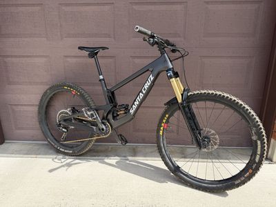 Santa Cruz Nomad 6 CC X01 MY23 Size Large