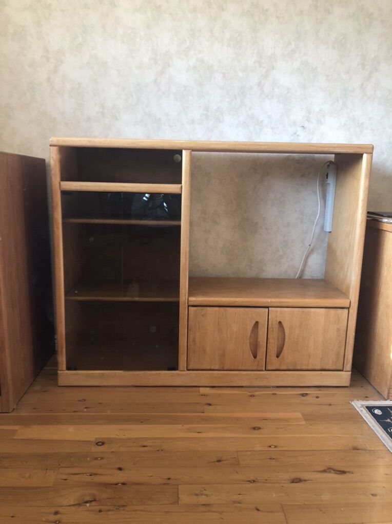 Oak TV Stand