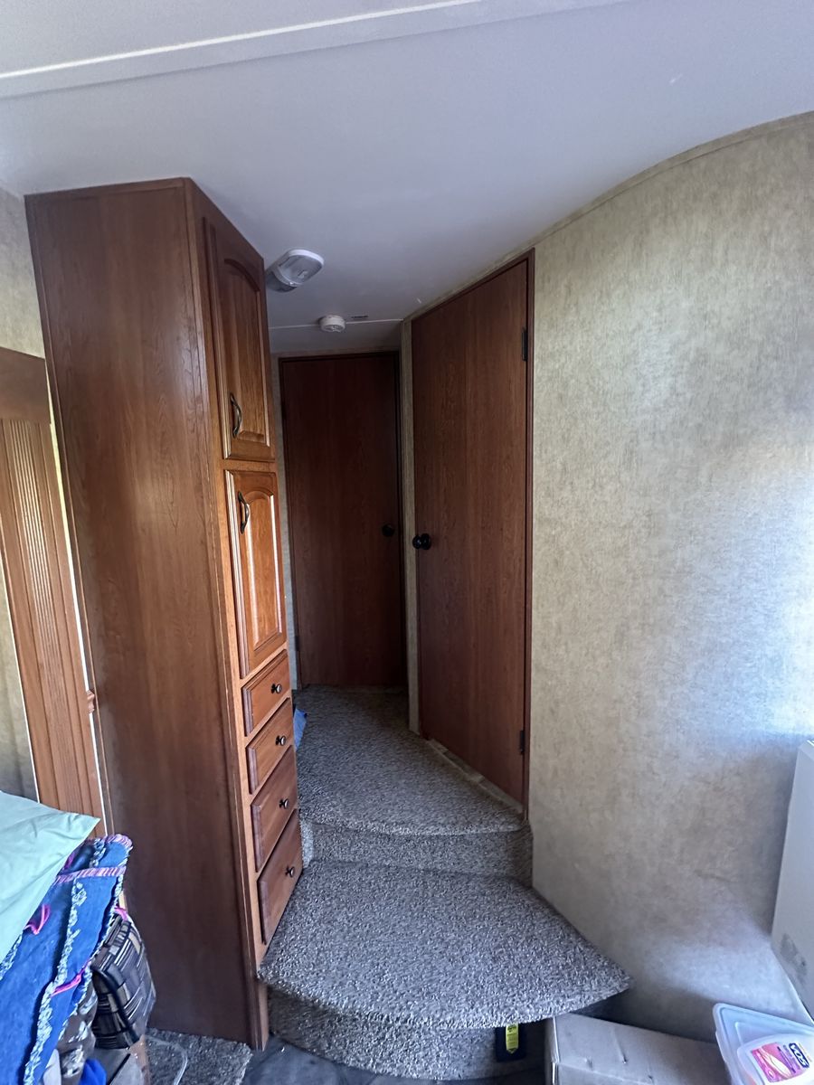 Main image 10