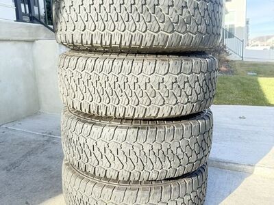 275/70R18 Firestone Destination XT Load E