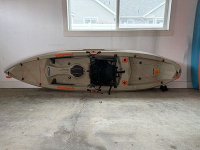 Lifetime Tamarack Pro Fishing Kayak w/ Framed Seat – Great Condition