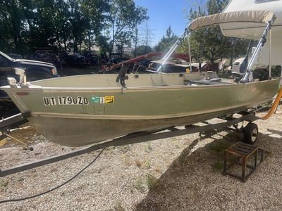 John boat 16 ft with extras
