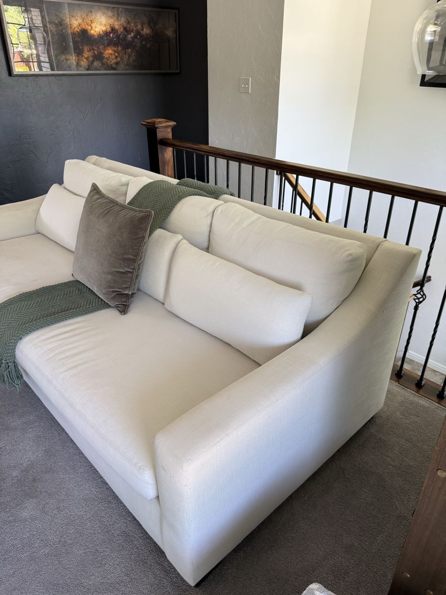 POTTERY BARN WHITE LINEN COUCH