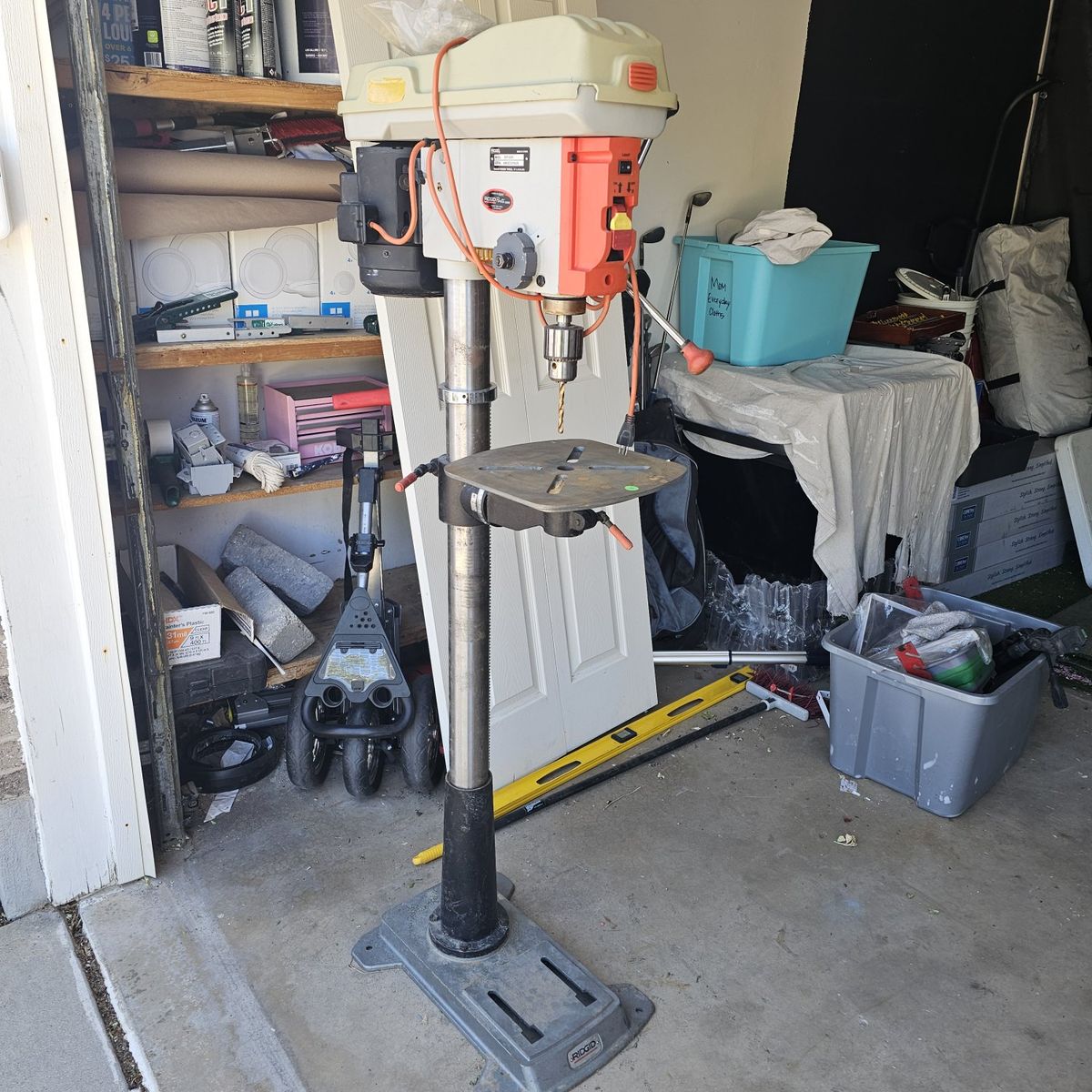 RIDGID DP1500 15" Drill Press - Floor Standing, 1/2HP, Heavy Duty for Woodworking & Metalwork