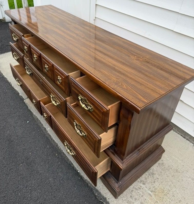 Main image 2