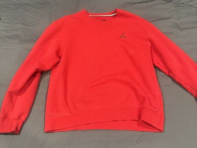Jordan Pullover