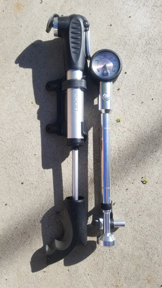 Giant Control Mini Combo+ Bicycle Pump with Gauge - Compact & Portable