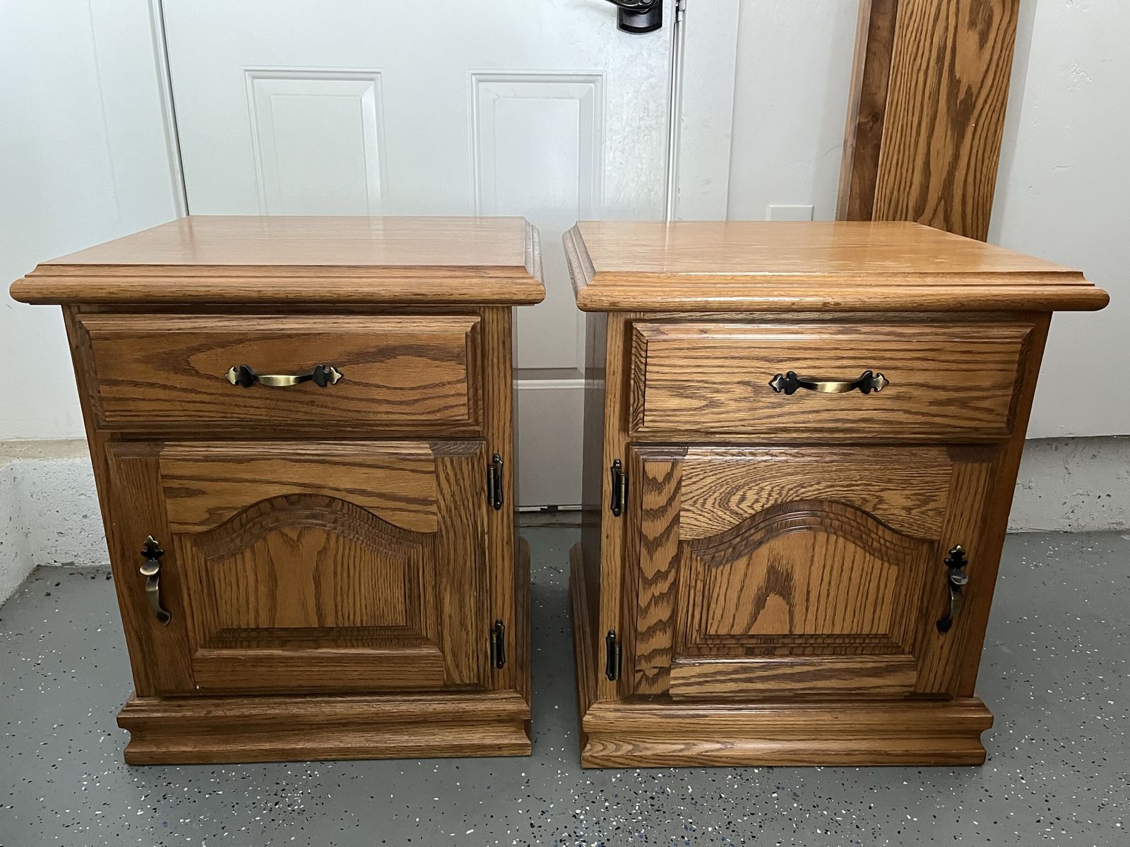 Matching Pair of Solid Oak Nightstands