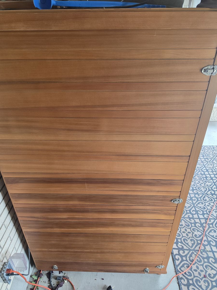 Main image 3