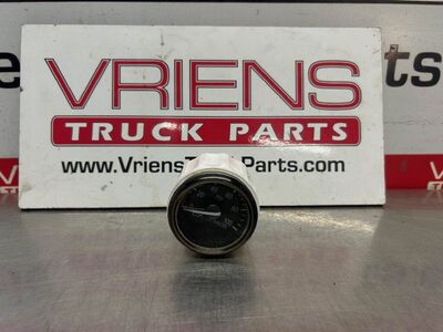 Peterbilt Oil Pressure Gauge, Part # Q43-6002-104B